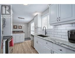 321 SIMPSON CRESCENT - 15