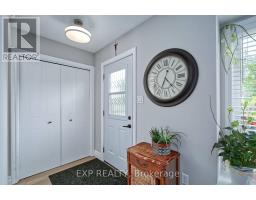321 SIMPSON CRESCENT - 8