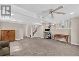 17 STEEPLECHASE COURT - 35