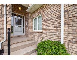17 STEEPLECHASE COURT - 4