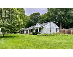 33 BRAEMAR CRESCENT - 2