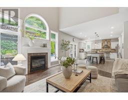 365 RICHMEADOW ROAD - 12