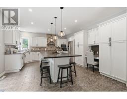 365 RICHMEADOW ROAD - 7