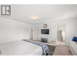 2 FENWICK COURT - 23