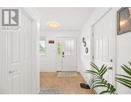 2 FENWICK COURT - 6