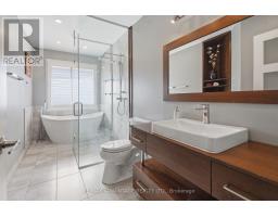 28 WYNFIELD LANE - 27
