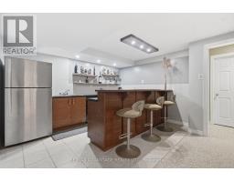 28 WYNFIELD LANE - 30