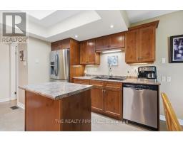905 DALHOUSIE DRIVE - 15