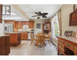 905 DALHOUSIE DRIVE - 19