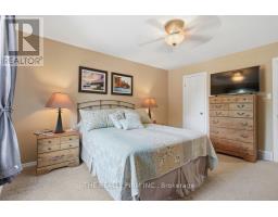 905 DALHOUSIE DRIVE - 25