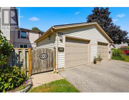 905 DALHOUSIE DRIVE - 3
