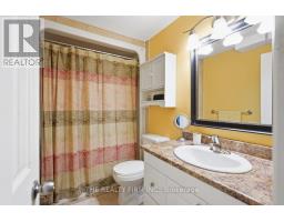 905 DALHOUSIE DRIVE - 36