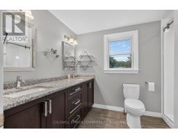 76 SPENCER CRESCENT - 29