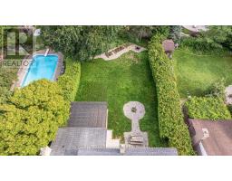76 SPENCER CRESCENT - 38