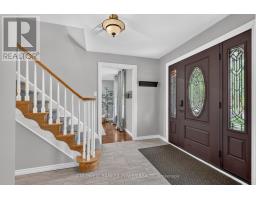 76 SPENCER CRESCENT - 4
