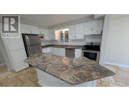 904 FRONTENAC CRESCENT - 6