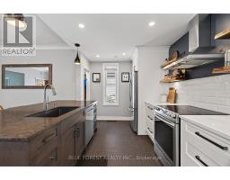 95 TECUMSEH AVENUE E - 15