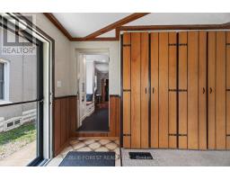 95 TECUMSEH AVENUE E - 26