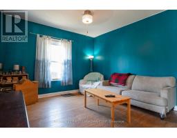 157 ADELAIDE STREET - 8