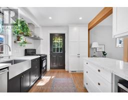 18 MCALPINE AVENUE - 18