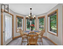 47 ROBINSON LANE - 13