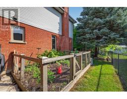 47 ROBINSON LANE - 44