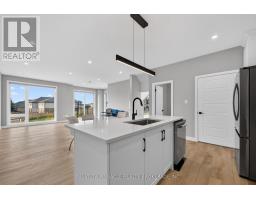 8 - 3103 PETTY ROAD - 23