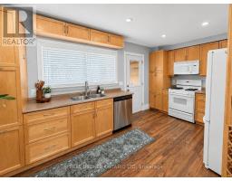 281 GROSVENOR STREET S - 7