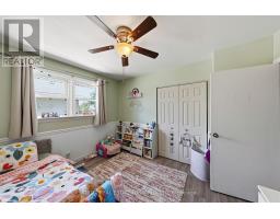 97 GREY CRESCENT - 15