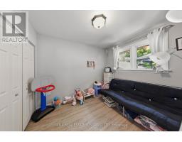 97 GREY CRESCENT - 17