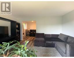 82 LACEY CRESCENT - 8