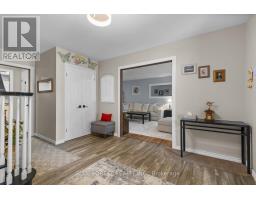 92 SALEM COURT - 6