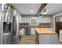 92 SALEM COURT - 7