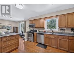 1077 MAHOGANY CRESCENT - 12