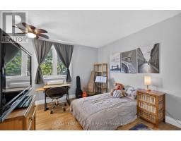 1077 MAHOGANY CRESCENT - 26