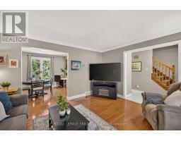 1077 MAHOGANY CRESCENT - 9