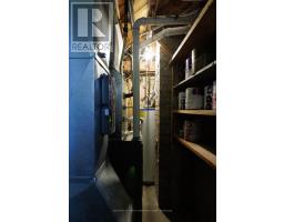 1185 ALBANY STREET - 30