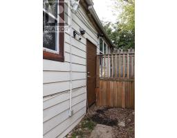 1185 ALBANY STREET - 41