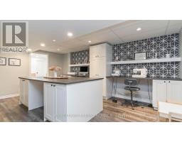 9 HERITAGE PLACE - 27