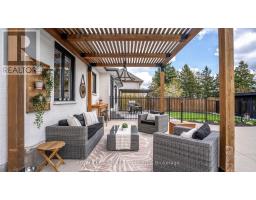 9 HERITAGE PLACE - 35