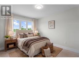 247 MCTAVISH STREET - 37