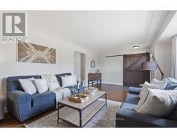 916 OXFORD STREET W - 4
