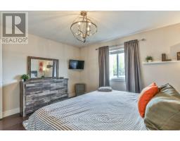 9 BROOKSIDE DRIVE - 22
