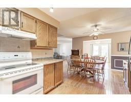62 EDWIN CRESCENT - 17