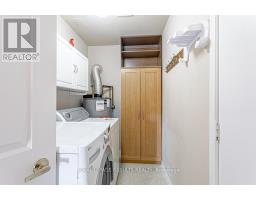 62 EDWIN CRESCENT - 19