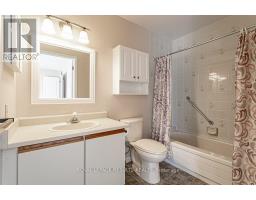 62 EDWIN CRESCENT - 24