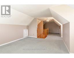 62 EDWIN CRESCENT - 27