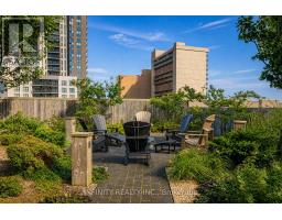 1005 - 330 RIDOUT STREET N - 24