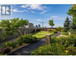 1005 - 330 RIDOUT STREET N - 25