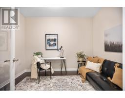 1005 - 330 RIDOUT STREET N - 9